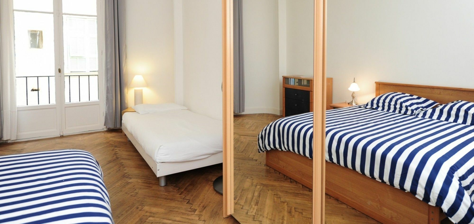 Charme Italien Five Stars Holiday House Niza Exterior foto